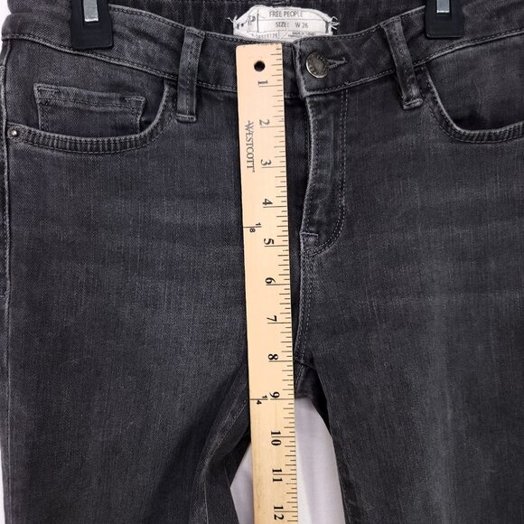 Free People Bootcut  Jeans Size 26 Stretch Raw Hem Fray Gray Mid-Rise - Picture 7 of 14